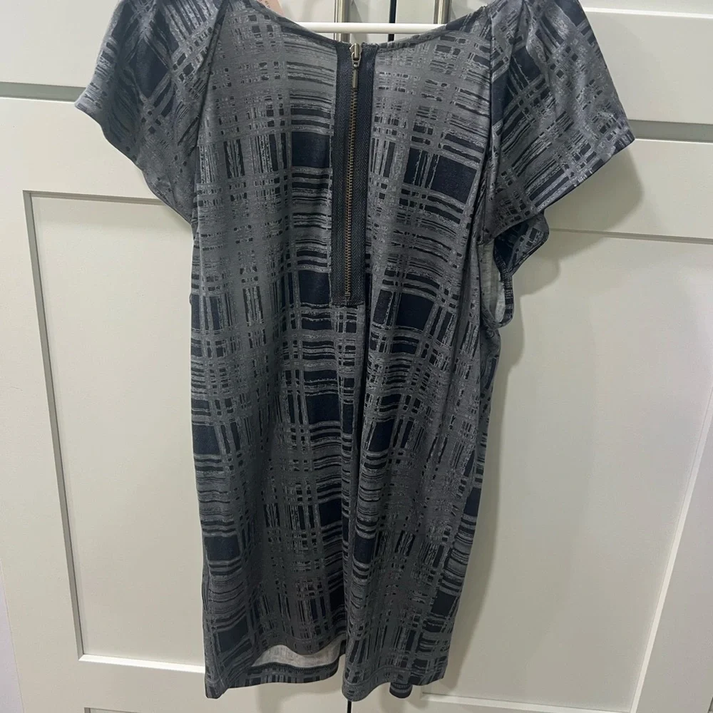 NWT Banana Republic top - Picture 4 of 6